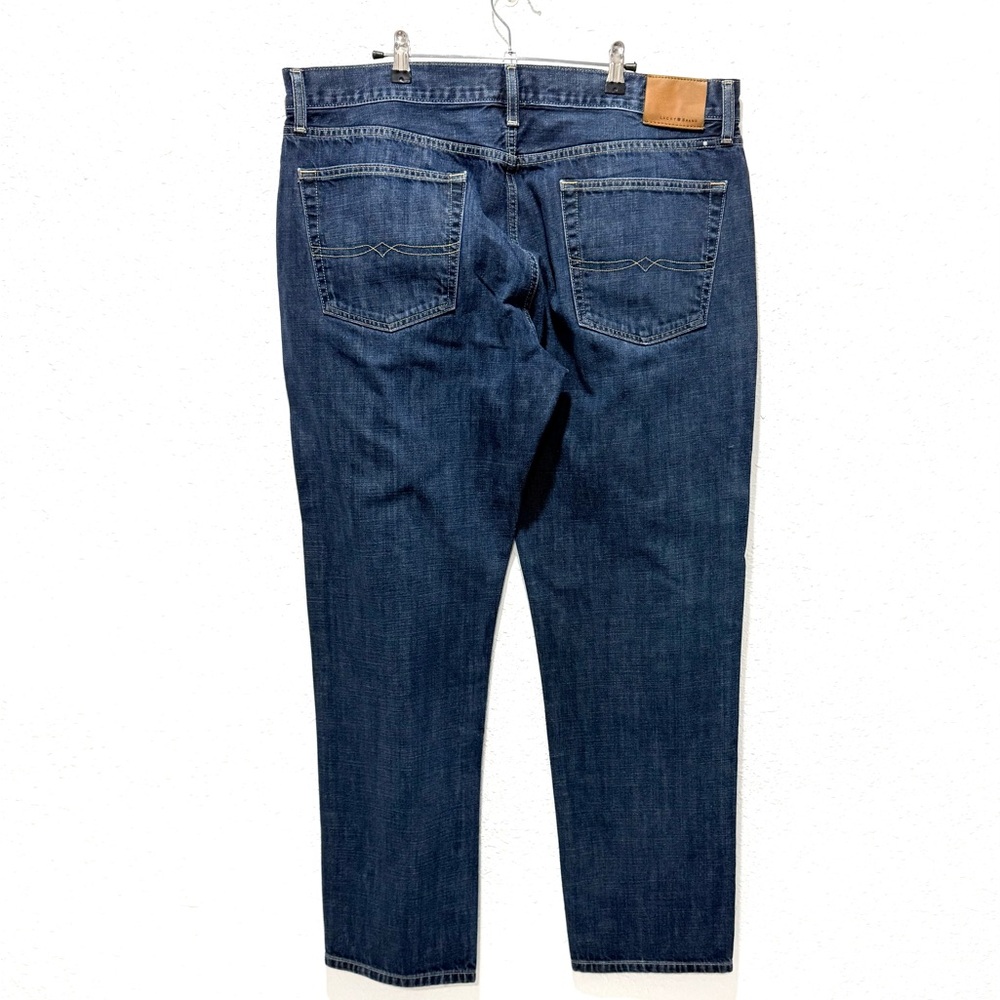 Lucky Brand Men's medium wash 221 Straight leg Jeans‎ 38x32 - Picture 11 of 12